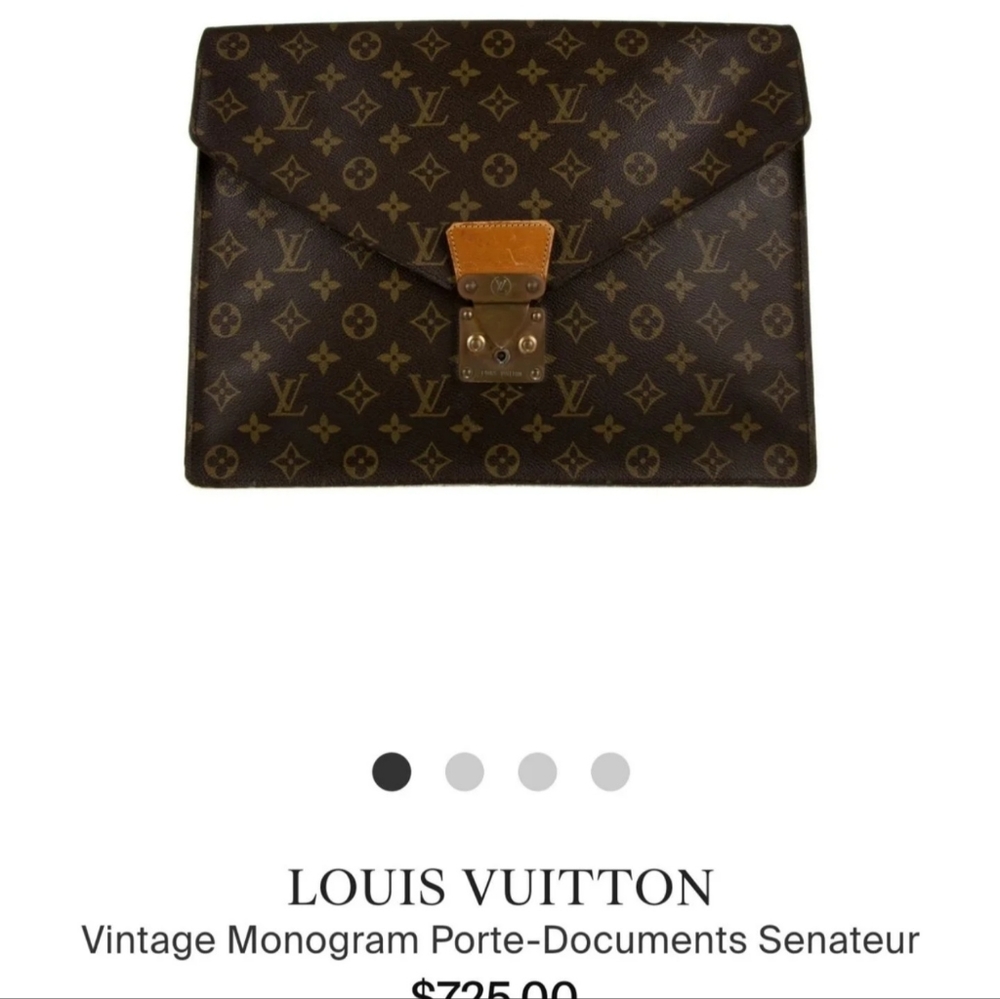 Louis Vuitton Portfolio